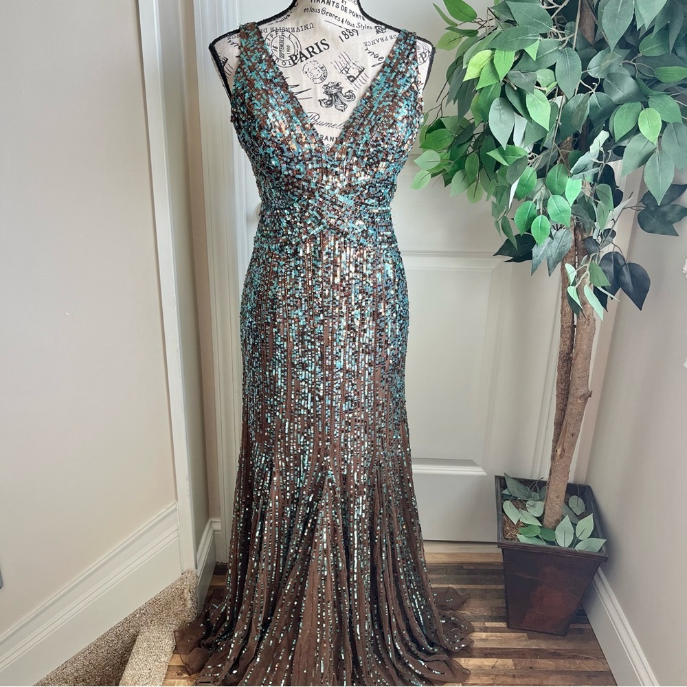 Dolce Jovani Sequin Embellished Sleeveless Tulle Mermaid Gown Brown Teal Sz 6